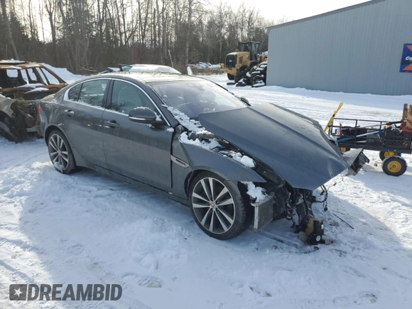 2018 Jaguar XE 25t Prestige with VIN SAJAK4FX1JCP35890, listed as a Copart auction lot 88448445 with 0 mi miles and Salvage Title. Bid and sale history available at carsss.com. Image 4.