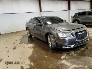 2015 Chrysler 300 Limited with VIN 2C3CCARG3FH803582, listed as a Copart auction lot 87930905 with 58,750 mi miles and Salvage Title. Bid and sale history available at carsss.com. Image 13.