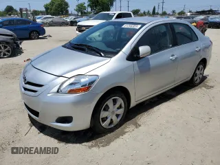 2008 Toyota Yaris с VIN JTDBT923381188059, выставлен на аукционе Copart как лот 61208325 с пробегом 211 987 миль миль и Чистый • Clean title. История ставок и продаж доступна на DreamBid. Изображение 1.