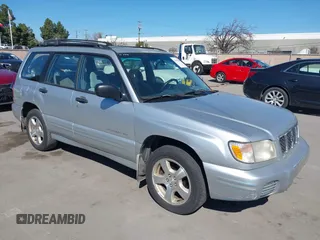2002 Subaru Forester S w/Premium Pkg with VIN JF1SF65602H727253, listed as a IAAI auction lot 41678044 with 314,643 mi miles. Bid and sale history available at carsss.com. Image 1.