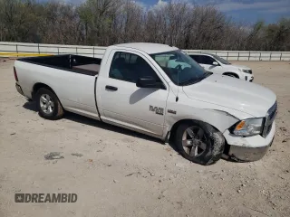 2019 Ram 1500 Tradesman z VIN 3C6JR6DT7KG532305, wystawiony jako Copart lot #50749385 z przebiegiem 72 417 mil mil oraz Szkoda całkowita • Salvage title. Historia ofert i sprzedaży dostępna na DreamBid. Obrazek 4.