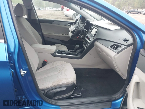 2019 Hyundai Sonata SE with VIN 5NPE24AF1KH783605, listed as a IAAI auction lot 41940740 with 98,560 mi miles and . Bid and sale history available at carsss.com. Image 5.