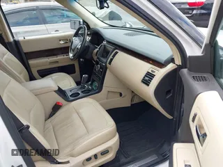 2013 Ford Flex Limited w/EcoBoost with VIN 2FMHK6DT4DBD14433, listed as a IAAI auction lot 41812699 with 231,866 mi miles. Bid and sale history available at carsss.com. Image 5.