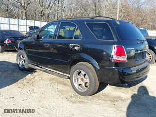 2006 Kia Sorento LX with VIN KNDJD733X65646021, listed as a IAAI auction lot 41622685 with 137,684 mi miles. Bid and sale history available at carsss.com. Image 3.