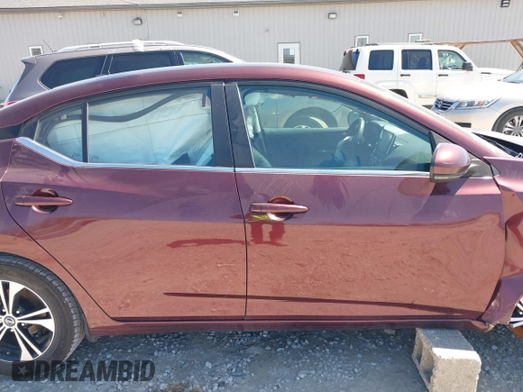 2020 Nissan Sentra SV z VIN 3N1AB8CV9LY217970, wystawiony jako IAAI lot #41989185 z przebiegiem 84 356 mil mil oraz . Historia ofert i sprzedaży dostępna na DreamBid. Obrazek 13.