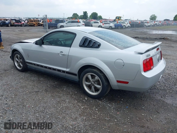 2006 Ford Mustang Standard с VIN 1ZVHT80N365131890, выставлен на аукционе IAAI как лот 42291926 с пробегом 199 403 миль миль и . История ставок и продаж доступна на DreamBid. Изображение 3.