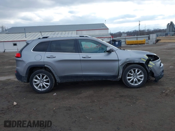 2016 Jeep Cherokee High Altitude with VIN 1C4PJLDB6GW229136, listed as a IAAI auction lot 41675568 with 146,533 mi miles. Bid and sale history available at carsss.com. Image 13.