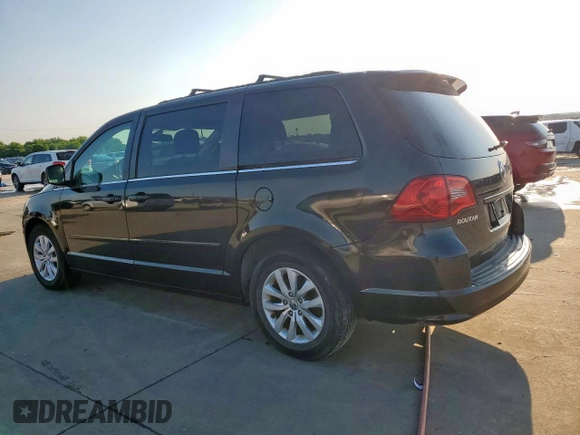 2012 Volkswagen Routan SE with VIN 2C4RVABG9CR293738, listed as a Copart auction lot 56408455 with 123,546 mi miles and Clean title. Bid and sale history available at DreamBid. Image 2.