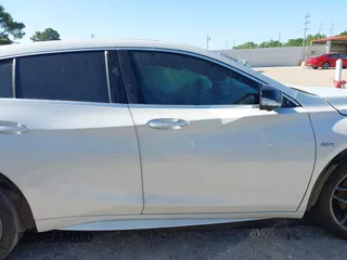 2017 Infiniti QX30 Premium с VIN SJKCH5CP1HA032065, выставлен на аукционе IAAI как лот 41905791 с пробегом 73 058 миль миль и . История ставок и продаж доступна на DreamBid. Изображение 14.