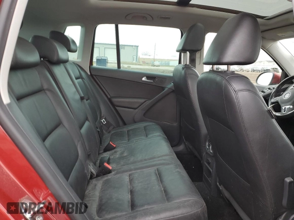 2011 Volkswagen Tiguan SE with VIN WVGBV7AXXBW001845, listed as a Copart auction lot 52414935 with 256,311 mi miles and Salvage Title. Bid and sale history available at DreamBid. Image 10.
