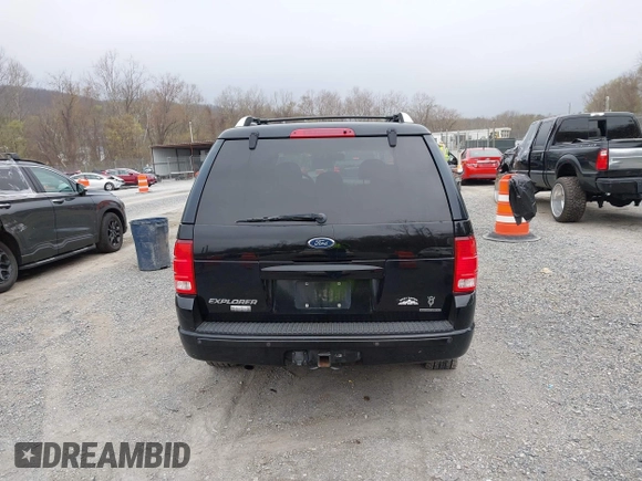 2003 Ford Explorer Limited с VIN 1FMDU75W23UC01032, выставлен на аукционе IAAI как лот 41922485 с пробегом 318 766 миль миль и . История ставок и продаж доступна на DreamBid. Изображение 16.