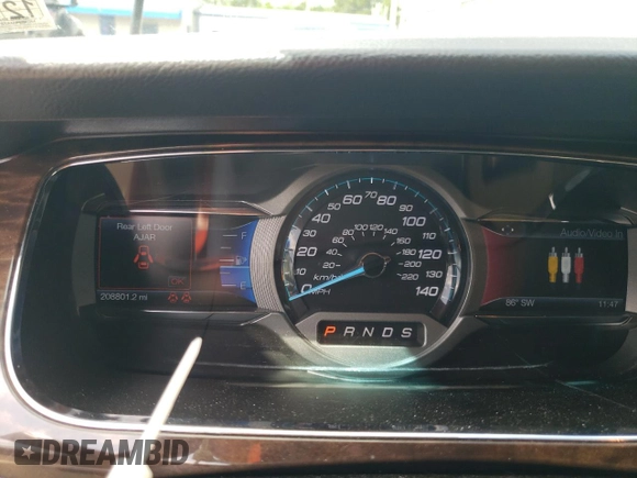 2014 Ford Taurus Limited with VIN 1FAHP2F84EG149622, listed as a Copart auction lot 63764675 with 208,801 mi miles and Salvage title. Bid and sale history available at DreamBid. Image 9.