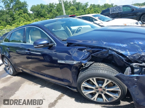 2016 Jaguar XJ Portfolio with VIN SAJWA2G73G8V92934, listed as a IAAI auction lot 42557171 with 106,413 mi miles and . Bid and sale history available at DreamBid. Image 13.