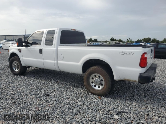 2010 Ford F-250 XL z VIN 1FTSX2BR4AEB37751, wystawiony jako Copart lot #62980735 z przebiegiem 294 465 mil mil oraz Czysty tytuł • Clean title. Historia ofert i sprzedaży dostępna na DreamBid. Obrazek 2.