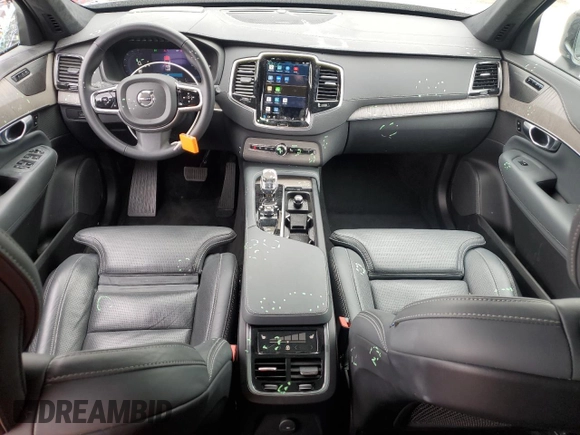 2023 Volvo XC90 Ultimate Dark Theme with VIN YV4H60CX0P1994032, listed as a Copart auction lot 55534415 with 17,582 mi miles and Salvage title. Bid and sale history available at DreamBid. Image 8.