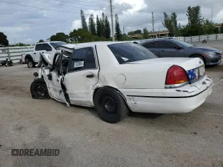 2000 Ford Crown Victoria Police Police Interceptor with VIN 2FAFP71W1YX197264, listed as a Copart auction lot 85513184 with 165,543 mi miles and Non Repairable. Bid and sale history available at carsss.com. Image 2.