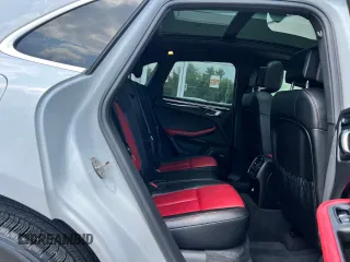 2016 Porsche Macan S with VIN WP1AB2A59GLB40365, listed as a Copart auction lot 60898695 with 192,752 mi miles and Clean title. Bid and sale history available at DreamBid. Image 6.