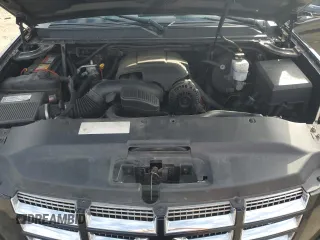 2008 Cadillac Escalade EXT z VIN 3GYFK62858G128598, wystawiony jako Copart lot #43611805 z przebiegiem 128 333 mil mil oraz Szkody całkowita. Historia ofert i sprzedaży dostępna na DreamBid. Obrazek 11.