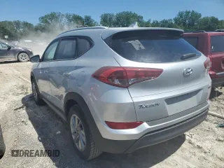 2018 Hyundai Tucson SEL z VIN KM8J33A48JU760472, wystawiony jako Copart lot #56302595 z przebiegiem 116 192 mil mil oraz Czysty tytuł • Clean title. Historia ofert i sprzedaży dostępna na DreamBid. Obrazek 2.