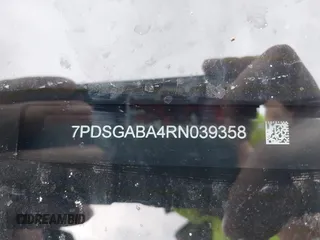 2024 Rivian R1S Adventure z VIN 7PDSGABA4RN039358, wystawiony jako IAAI lot #41824503 z przebiegiem 15 656 mil mil oraz . Historia ofert i sprzedaży dostępna na DreamBid. Obrazek 9.