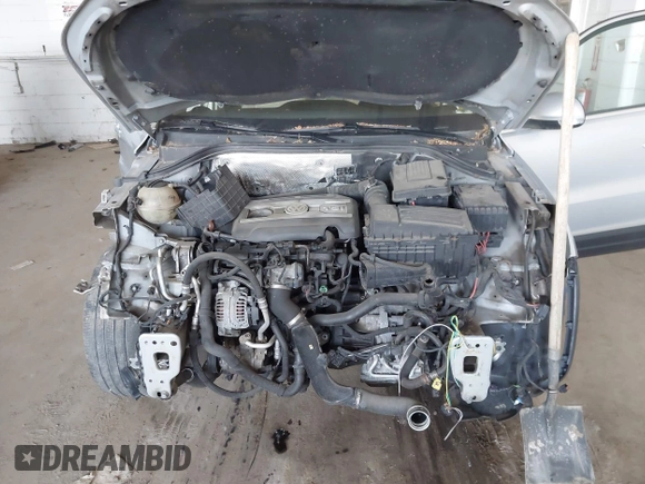 2013 Volkswagen Tiguan SEL z VIN WVGBV7AX2DW557134, wystawiony jako IAAI lot #42431396 z przebiegiem 160 692 mil mil oraz . Historia ofert i sprzedaży dostępna na DreamBid. Obrazek 10.