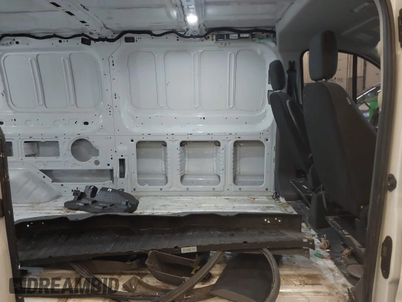 2020 Ford Transit Cargo with VIN 1FTBR1Y81LKA74678, listed as a IAAI auction lot 41173381 with 39,137 mi miles and . Bid and sale history available at DreamBid. Image 8.