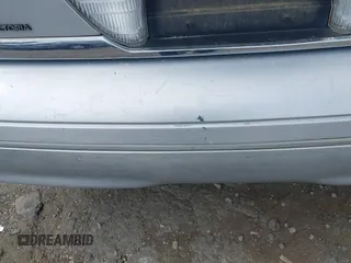 2000 Ford Crown Victoria Police Interceptor с VIN 2FAFP71W0YX183498, выставлен на аукционе IAAI как лот 42388246 с пробегом 250 591 миль миль и . История ставок и продаж доступна на DreamBid. Изображение 17.