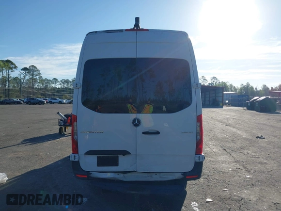 2021 Mercedes-Benz Sprinter Cargo with VIN W1Y4ECHYXMT078168, listed as a IAAI auction lot 41796015 with 14,472 mi miles and . Bid and sale history available at carsss.com. Image 16.