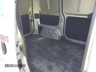 2016 Nissan NV200 S z VIN 3N6CM0KN3GK691809, wystawiony jako IAAI lot #41916059 z przebiegiem 39 559 mil mil oraz . Historia ofert i sprzedaży dostępna na DreamBid. Obrazek 8.
