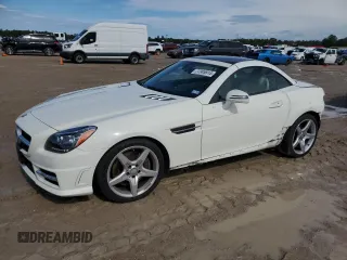 2012 Mercedes-Benz SLK-Class SLK 350 with VIN WDDPK5HAXCF041763, listed as a Copart auction lot 77385814 with 34,950 mi miles and Salvage Title. Bid and sale history available at carsss.com. Image 1.