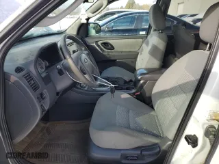 2006 Ford Escape Hybrid with VIN 1FMCU95H46KC08640, listed as a Copart auction lot 43151355 with 251,266 mi miles and Clean Title. Bid and sale history available at carsss.com. Image 7.