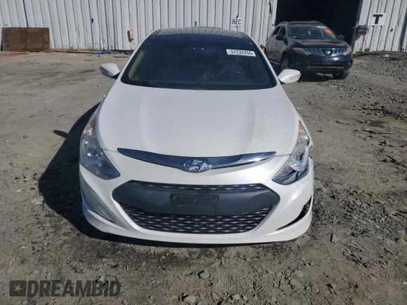 2012 Hyundai Sonata Hybrid z VIN KMHEC4A41CA035615, wystawiony jako Copart lot #57232455 z przebiegiem 177 688 mil mil oraz Szkoda całkowita • Salvage title. Historia ofert i sprzedaży dostępna na DreamBid. Obrazek 5.