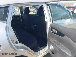 2019 Nissan Rogue Sport S with VIN JN1BJ1CR7KW333451, listed as a IAAI auction lot 41801643 with 71,539 mi miles. Bid and sale history available at carsss.com. Image 8.