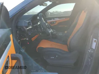 2022 Lamborghini Urus z VIN ZPBUA1ZL8NLA16768, wystawiony jako Copart lot #40152294 z przebiegiem 10 595 mil mil oraz Tytuł czysty. Historia ofert i sprzedaży dostępna na DreamBid. Obrazek 7.