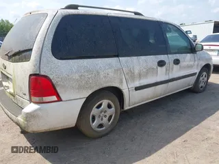 2006 Ford Freestar SE z VIN 2FMZA51626BA54942, wystawiony jako IAAI lot #42133277 z przebiegiem 119 296 mil mil oraz . Historia ofert i sprzedaży dostępna na DreamBid. Obrazek 4.