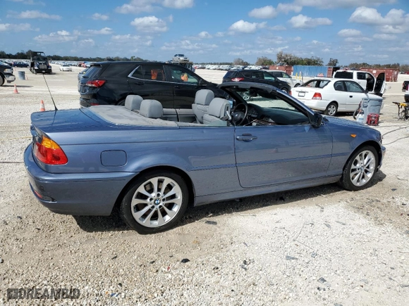2004 BMW 3 Series 330Ci with VIN WBABW53424PL44040, listed as a Copart auction lot 77695294 with 120,239 mi miles and Salvage Title. Bid and sale history available at carsss.com. Image 3.