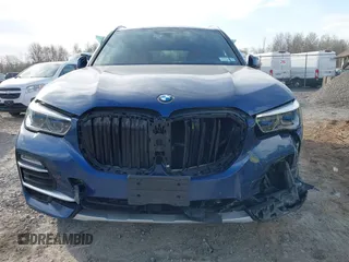 2021 BMW X5 xDrive45e with VIN 5UXTA6C07M9F32034, listed as a IAAI auction lot 41832720 with 28,453 mi miles. Bid and sale history available at carsss.com. Image 6.