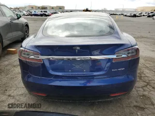 2020 Tesla Model S Long Range with VIN 5YJSA1E20LF415038, listed as a Copart auction lot 48950225 with 61,946 mi miles and Salvage title. Bid and sale history available at DreamBid. Image 6.
