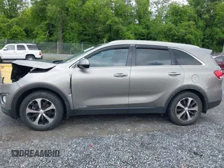 2017 Kia Sorento EX with VIN 5XYPHDA51HG323052, listed as a IAAI auction lot 42254437 with 94,778 mi miles and . Bid and sale history available at DreamBid. Image 14.