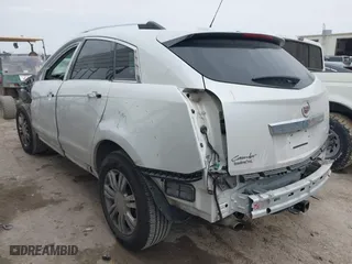 2015 Cadillac SRX Luxury Collection with VIN 3GYFNBE31FS552323, listed as a IAAI auction lot 41553081 with 91,214 mi miles. Bid and sale history available at carsss.com. Image 3.