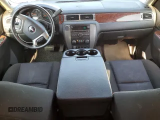 2010 GMC Yukon z VIN 1GKUKAE08AR231935, wystawiony jako Copart lot #55510035 z przebiegiem 181 097 mil mil oraz Szkoda całkowita • Salvage title. Historia ofert i sprzedaży dostępna na DreamBid. Obrazek 8.