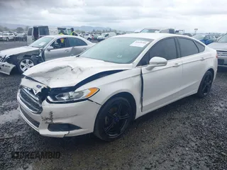 2016 Ford Fusion SE with VIN 3FA6P0H97GR375120, listed as a IAAI auction lot 41899285 with 143,933 mi miles and . Bid and sale history available at carsss.com. Image 2.
