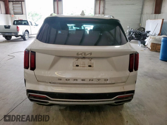 2022 Kia Sorento S with VIN 5XYRL4LC4NG147581, listed as a Copart auction lot 57319935 with 60,681 mi miles and Salvage title. Bid and sale history available at DreamBid. Image 6.