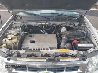 2009 Ford Escape Hybrid with VIN 1FMCU593X9KB70360, listed as a IAAI auction lot 42270239 with 133,658 mi miles and . Bid and sale history available at DreamBid. Image 10.