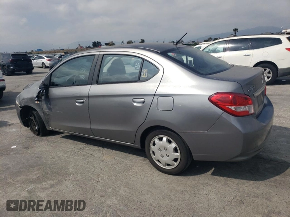 2017 Mitsubishi Mirage ES z VIN ML32F3FJ8HHF10138, wystawiony jako Copart lot #54552515 z przebiegiem 47 796 mil mil oraz Szkody całkowita. Historia ofert i sprzedaży dostępna na DreamBid. Obrazek 2.