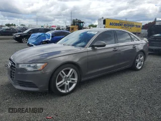 2015 Audi A6 Premium Plus z VIN WAUGFAFC8FN024754, wystawiony jako Copart lot #56947295 z przebiegiem 100 664 mil mil oraz Tytuł czysty. Historia ofert i sprzedaży dostępna na DreamBid. Obrazek 1.