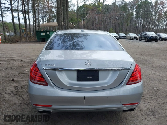 2015 Mercedes-Benz S-Class S 550 with VIN WDDUG8CBXFA151686, listed as a IAAI auction lot 41770180 with 132,516 mi miles. Bid and sale history available at carsss.com. Image 16.