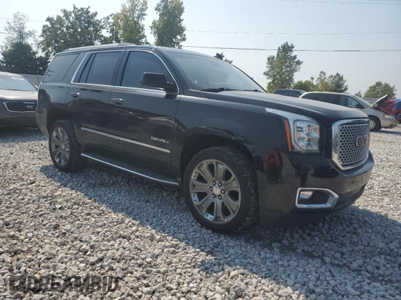2016 GMC Yukon Denali with VIN 1GKS2CKJ5GR280180, listed as a Copart auction lot 71045264 with 170,694 mi miles and Clean Title. Bid and sale history available at carsss.com. Image 4.
