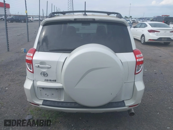 2010 Toyota RAV4 Limited z VIN 2T3YK4DV3AW007256, wystawiony jako IAAI lot #42115178 z przebiegiem 198 007 mil mil oraz . Historia ofert i sprzedaży dostępna na DreamBid. Obrazek 16.