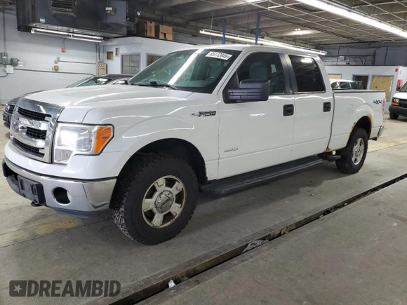 2012 Ford F-150 XL z VIN 1FTFW1ET8CKD82482, wystawiony jako Copart lot #65172645 z przebiegiem 198 551 mil mil oraz Czysty tytuł • Clean title. Historia ofert i sprzedaży dostępna na DreamBid. Obrazek 1.